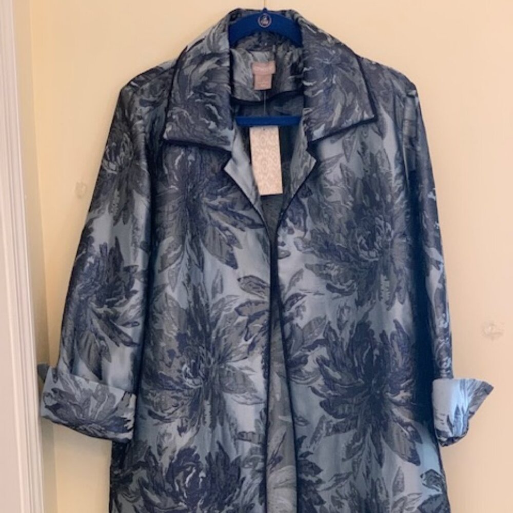 Chico's Blue Floral Tonal Jacquard Metallic Indigo long jacket (Size 2)